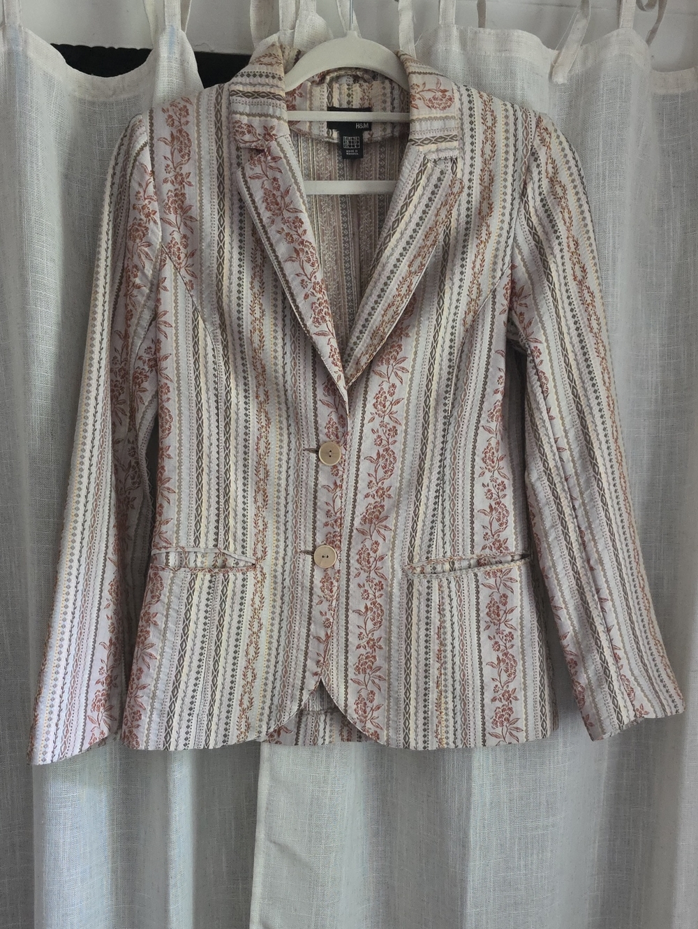 H&M Cream and Dusty Rose Striped Floral Jacquard Blazer